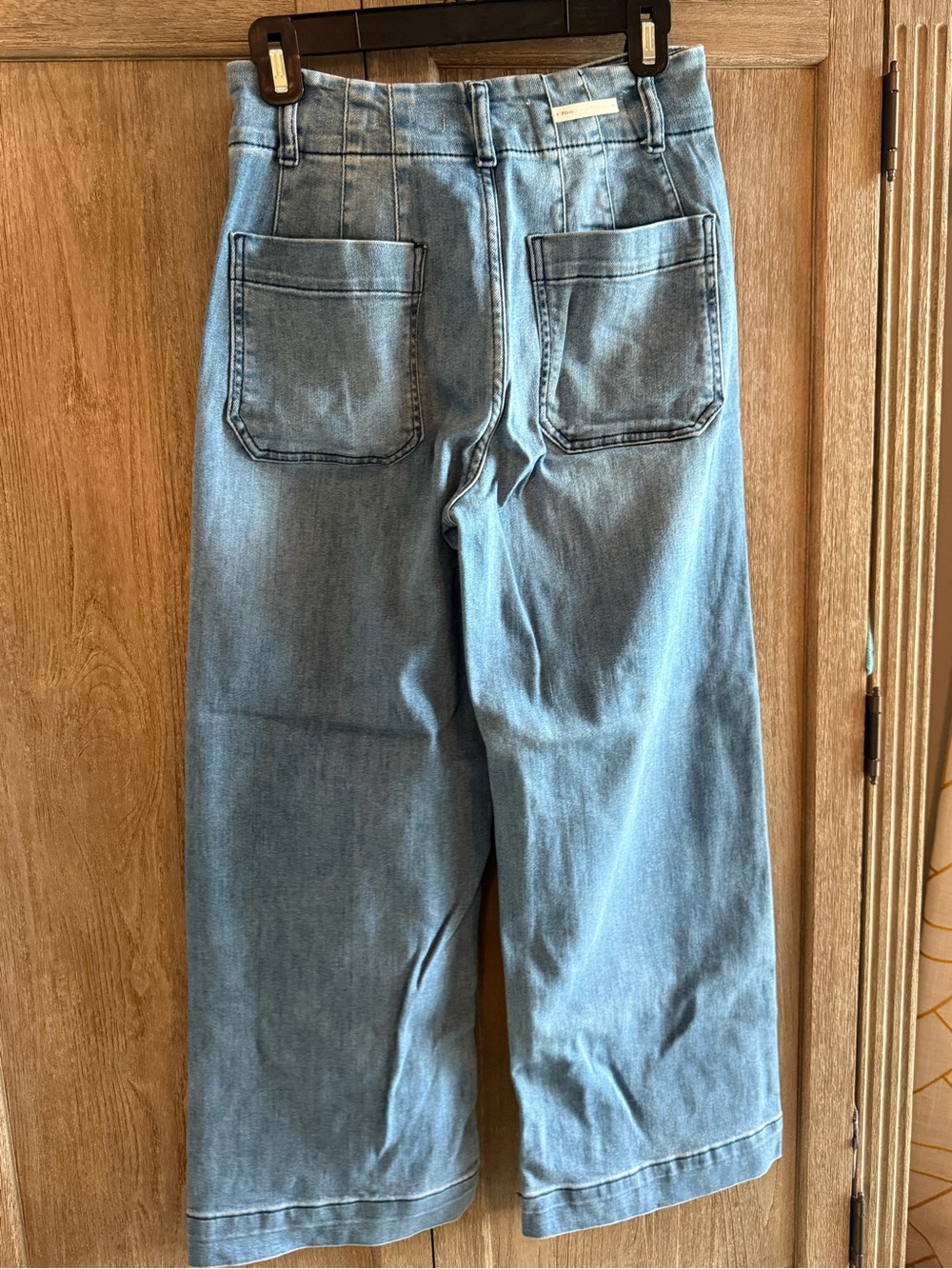 Pilcro Light Blue Cropped Wide-Leg Jeans - Picture 3 of 4